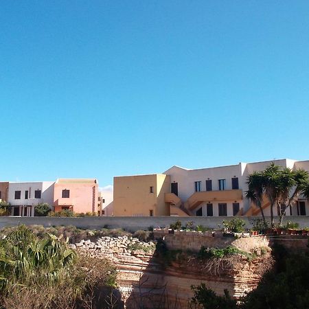 Casa Vacanze Di Anna E Selene Vila Ilha de Ilha de Favignana Exterior foto
